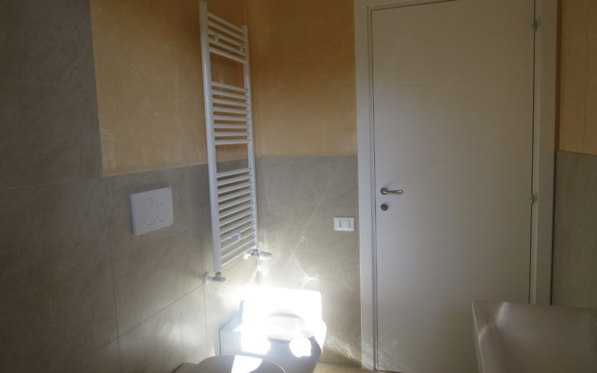 Rif.A504 APPARTAMENTO IN VENDITA a Cagliari