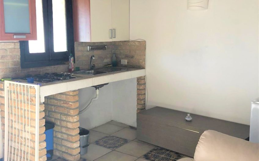 Villasimius centro – stabile ristrutturato con sette bivani