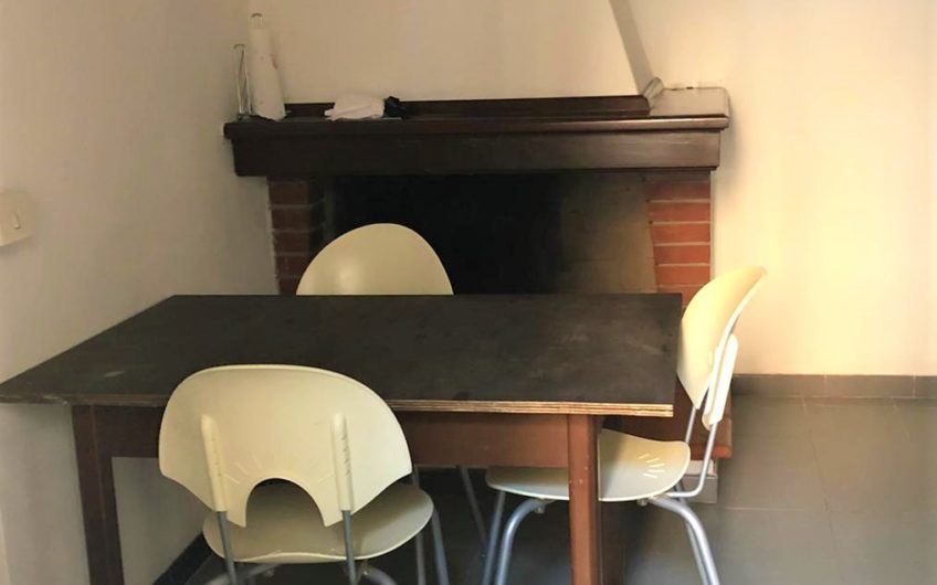 Villasimius centro – stabile ristrutturato con sette bivani