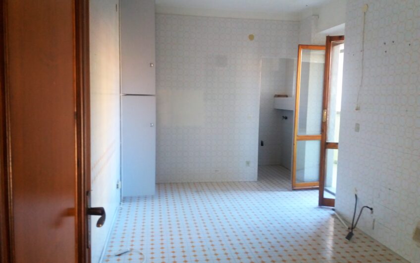 Iglesias centro – ampio pentavano con garage